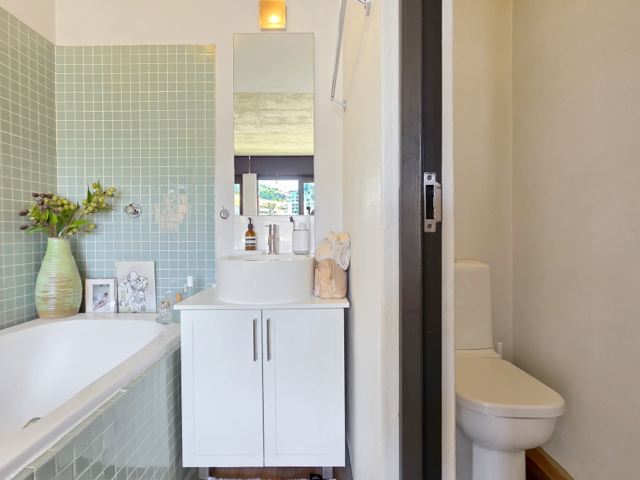 2 Bedroom Property for Sale in De Waterkant Western Cape